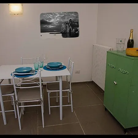 公寓 Casa Gibuti Acitrezza 阿齐·卡斯特罗