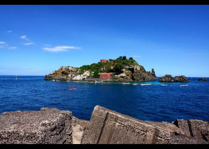 Casa Gibuti Acitrezza